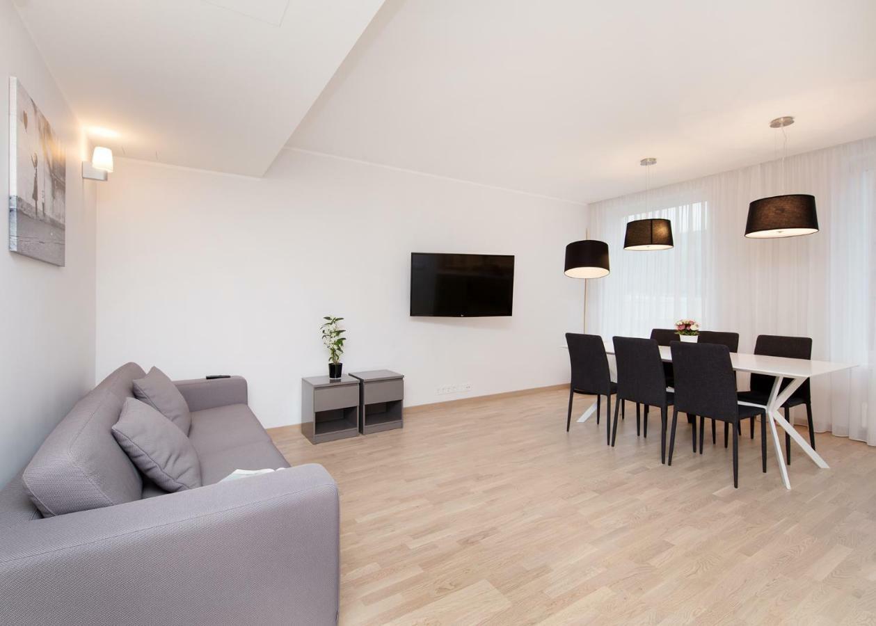 8Era Business Executive Rotermanni Apartments 塔林 外观 照片