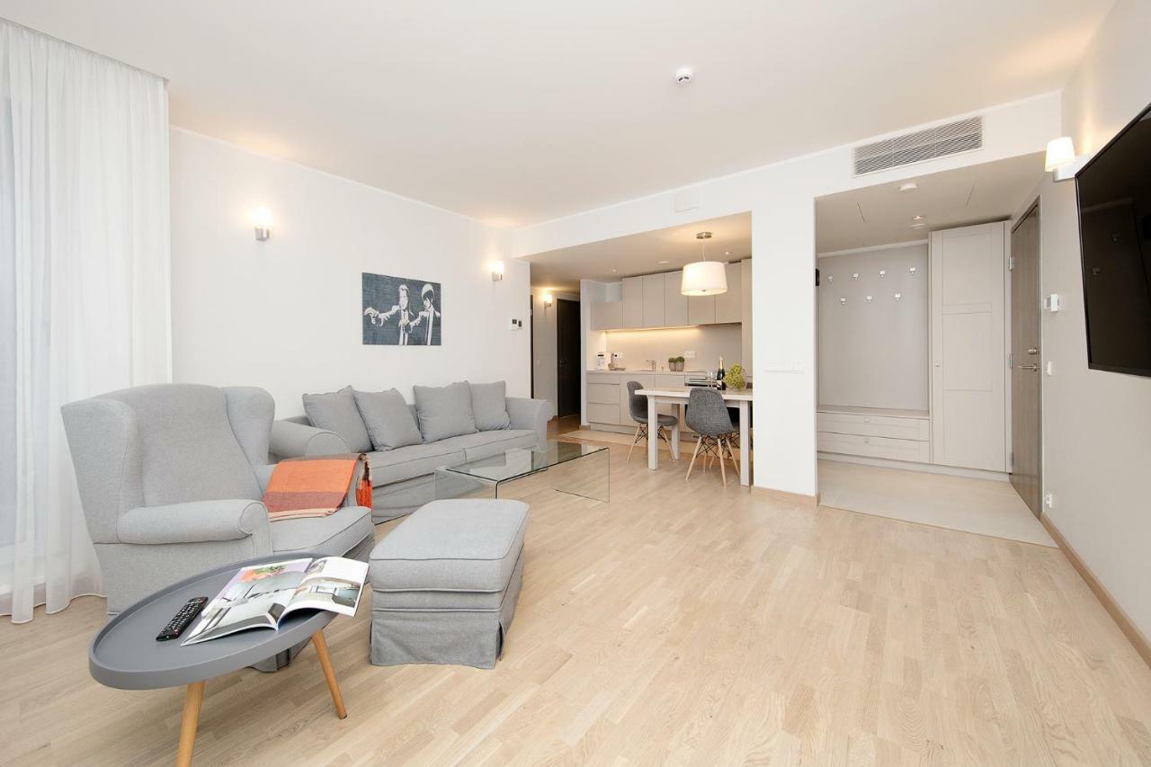 8Era Business Executive Rotermanni Apartments 塔林 外观 照片